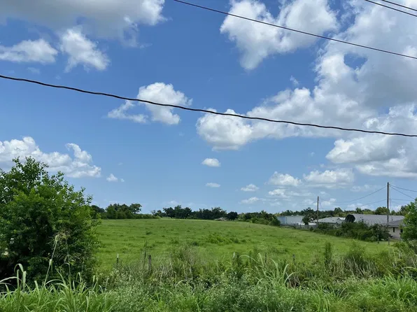 13233 E Main St, Larose, LA 70373