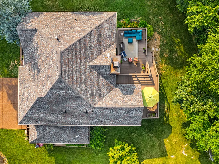 Lots of great outdoor living space at our home in Brentwood.