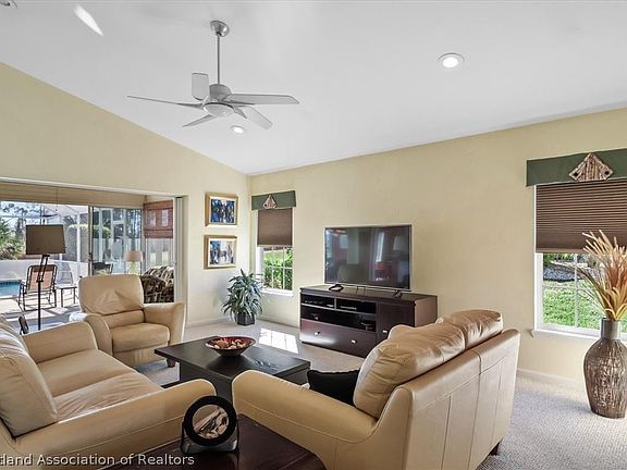 3rd image of 3557 E Glen Eagles Dr