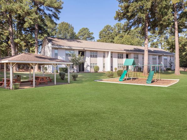 523 Redwater Rd APT 1