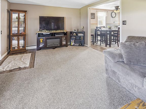 5th image of 1094 Millbrook Dr