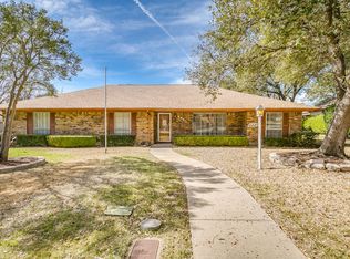 4445 Cartagena Dr, Fort Worth, TX 76133