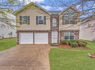 2628 Patriots Rd, Riverdale, GA 30296