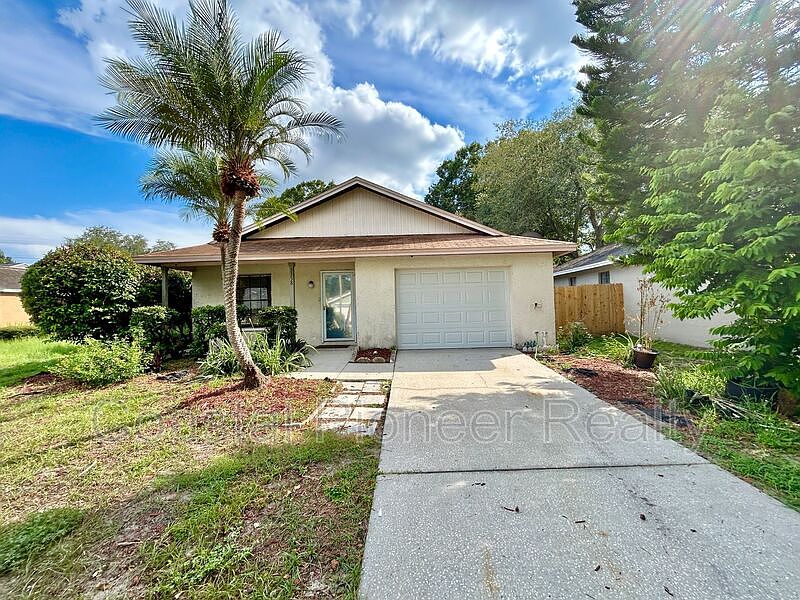 1st image of 3358 Peterborough Pl