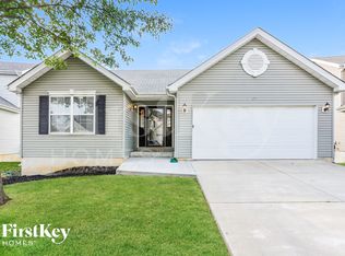 25 Landon Way Ct, Wentzville, MO 63385