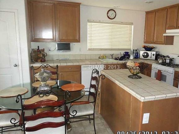 3rd image of 7380 Scottish Castle Ave