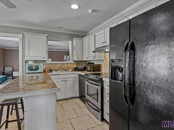 5th image of 40230 Todd Dr