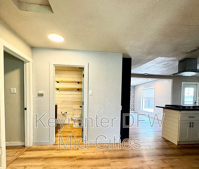2703 Downing Ave — Photo 4
