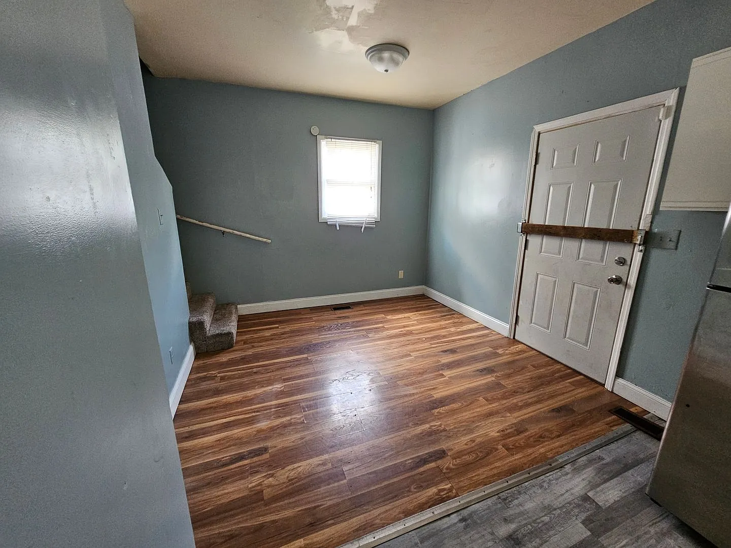 Charming, spacious 4 BR/2 BA home move-in ready! — Photo 4