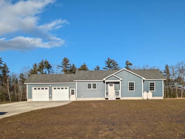 10 Emma's Way, Limerick, ME 04048