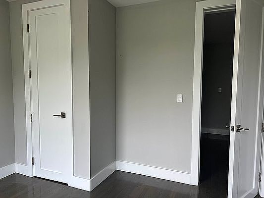 5th image of 413 E 114th St APT 6B