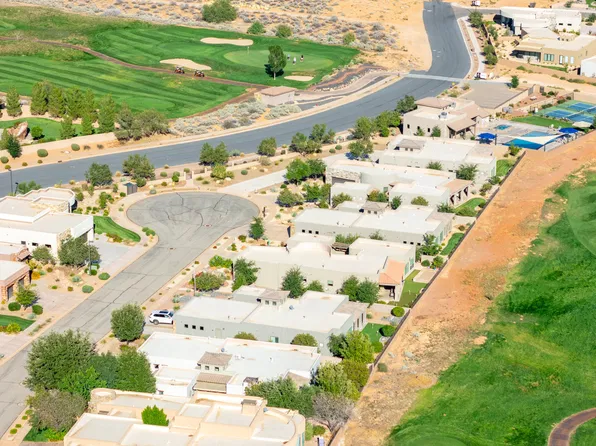 1359 W Shinnecock Cir, Saint George, UT 84770