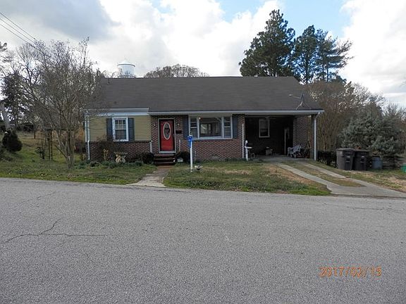 2nd image of 312 Tillar St