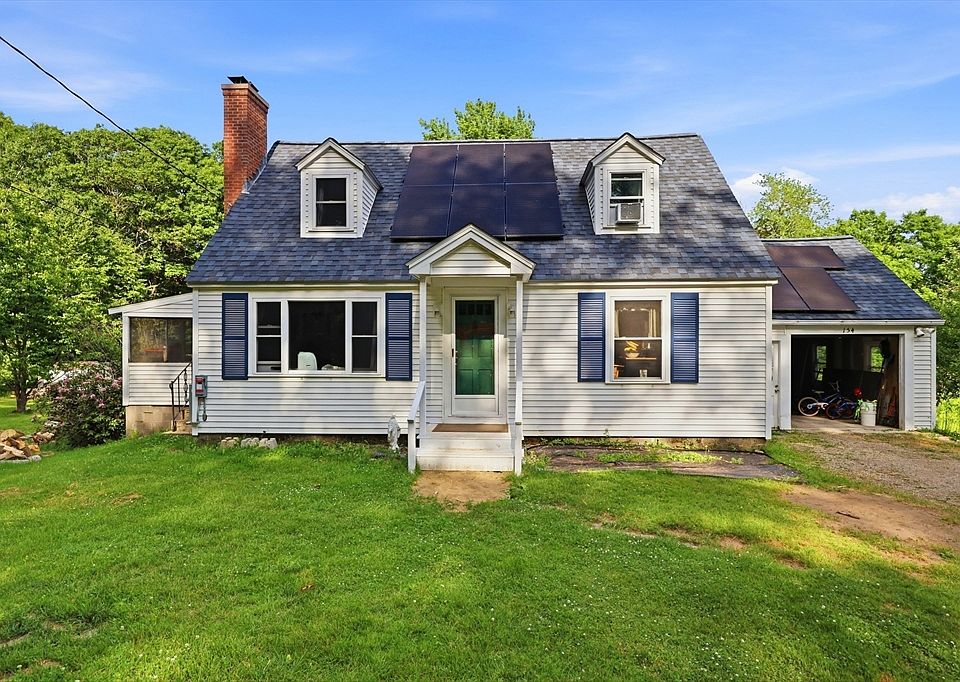 1st image of 154 S Ln