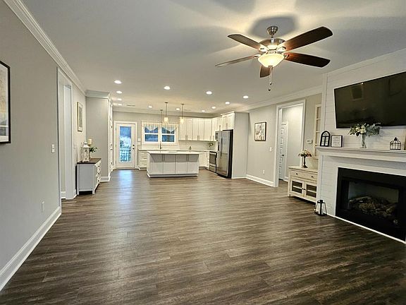4th image of 1534 Willow Oak Dr