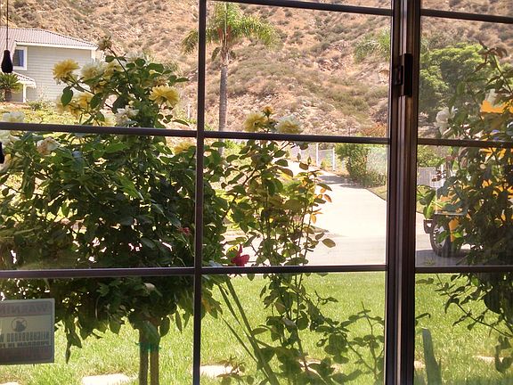 2nd image of 3673 Palm Crest Dr
