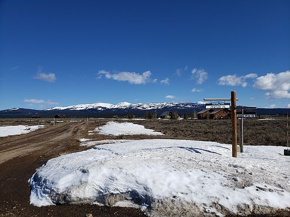 3rd image of 3802 Arange Peak Dr