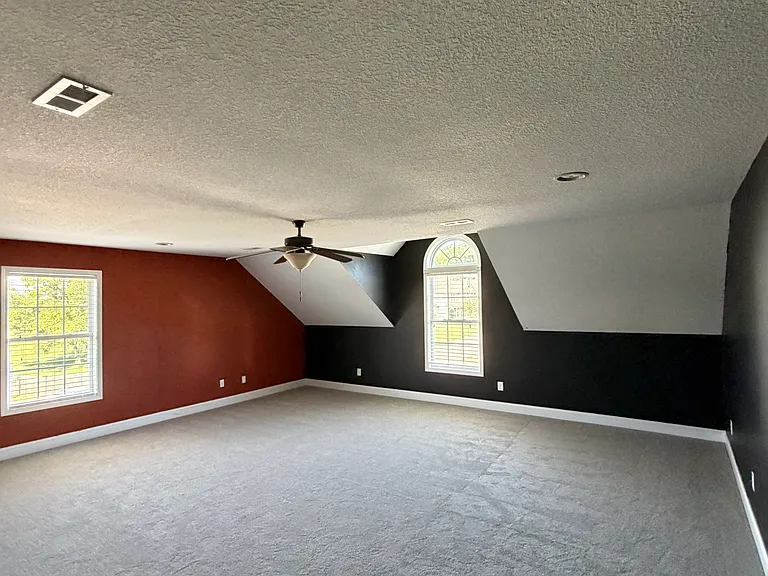 7640 Greenscape Dr — Photo 5
