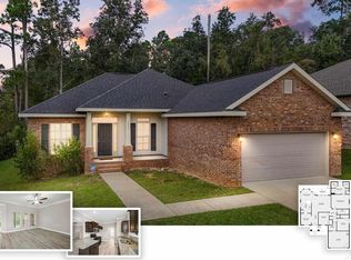 2381 Bentley Oaks Dr, Cantonment, FL 32533