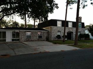 2100 Mumphrey Rd, Chalmette, LA 70043