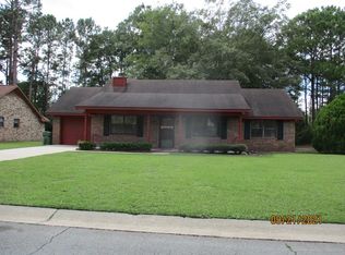 703 Little John Dr, Hinesville, GA 31313