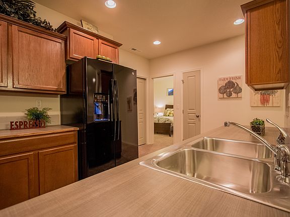 Canyon-Kitchen3