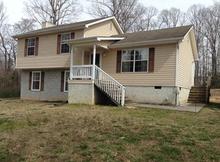 2953 S Dick Creek Rd, La Fayette, GA 30728