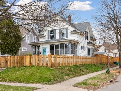 1055 Wakefield Ave, Saint Paul, MN, 55106