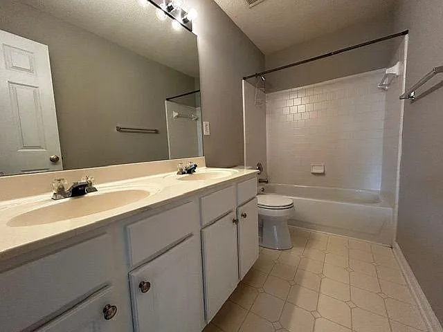 658 Glenbarrett Ct NE — Photo 21