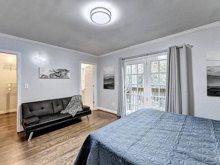 1179 Francis St NW — Photo 18