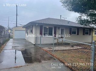 4 Melody Ln, Springfield, IL 62702