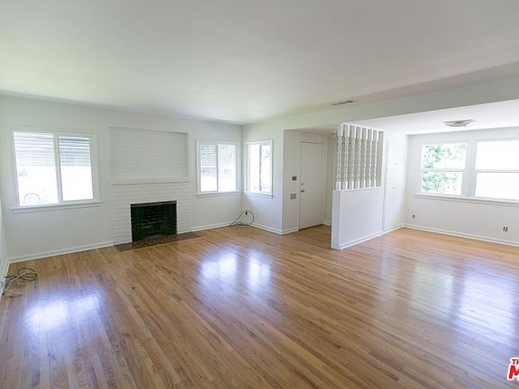 3rd image of 5612 Noel Dr