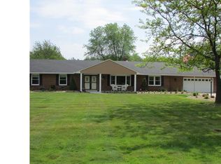 11865 Castleton Ln, Grafton, OH