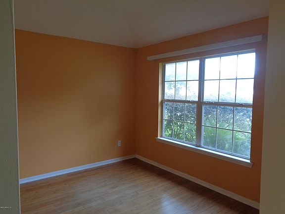 5th image of 3043 Whispering Willow Way