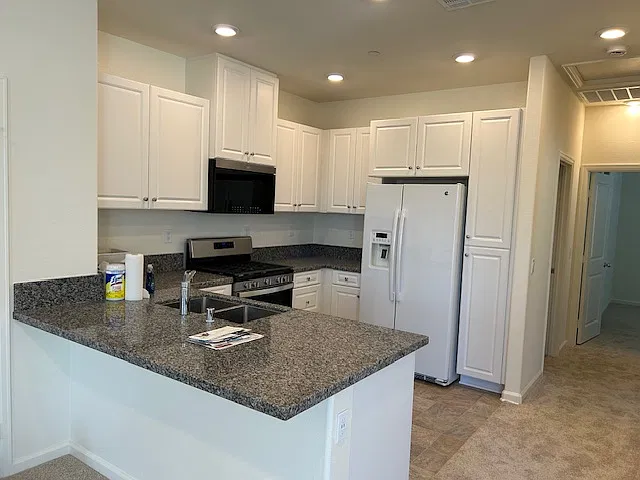 2 bed, 1196 sqft, $3,350 — Photo 4