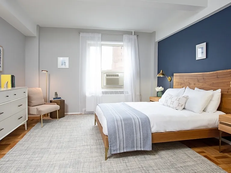 3 Peter Cooper Rd #5D — Photo 6