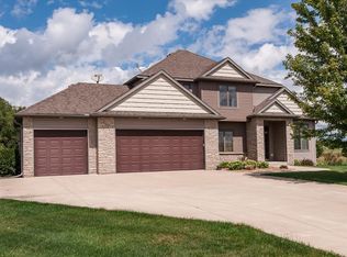 5737 Cambridge Hill Pl SE, Rochester, MN 55904