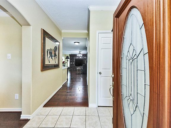 5th image of 12303 Drake Prairie Lane