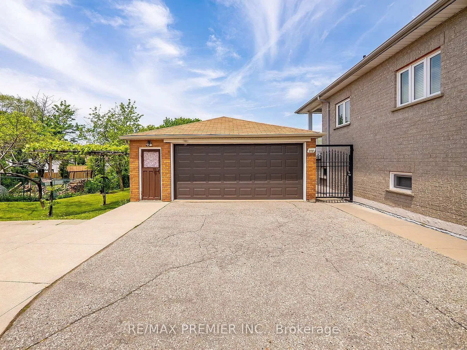 3 bed, $3,100 — Photo 4