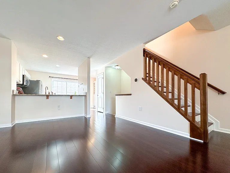 3801 Dowitcher Ln — Photo 7