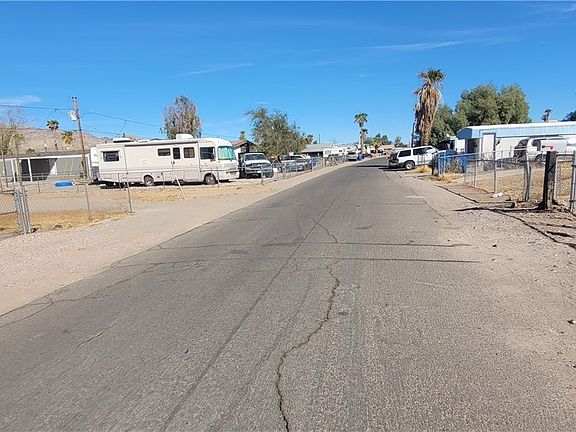 3rd image of 1875 Monterey Drive