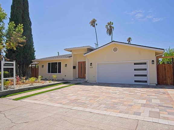 2nd image of 1137 Champagne Ln