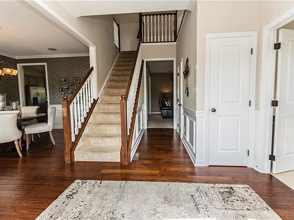 3rd image of 261 Strawberry Cir