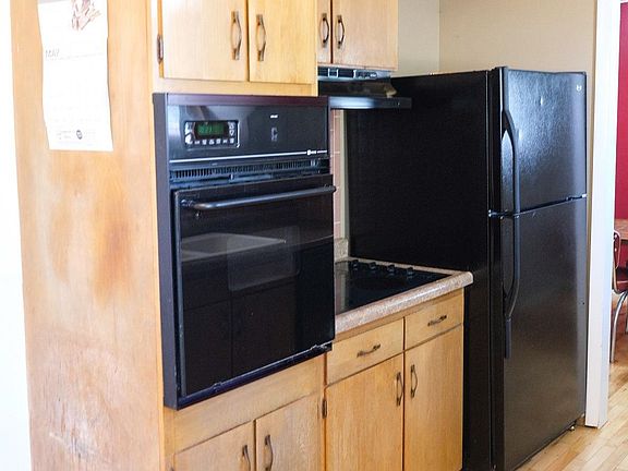 4th image of 216 E 29th Ave
