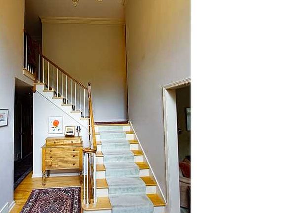 5th image of 5524 Golden Heights Dr