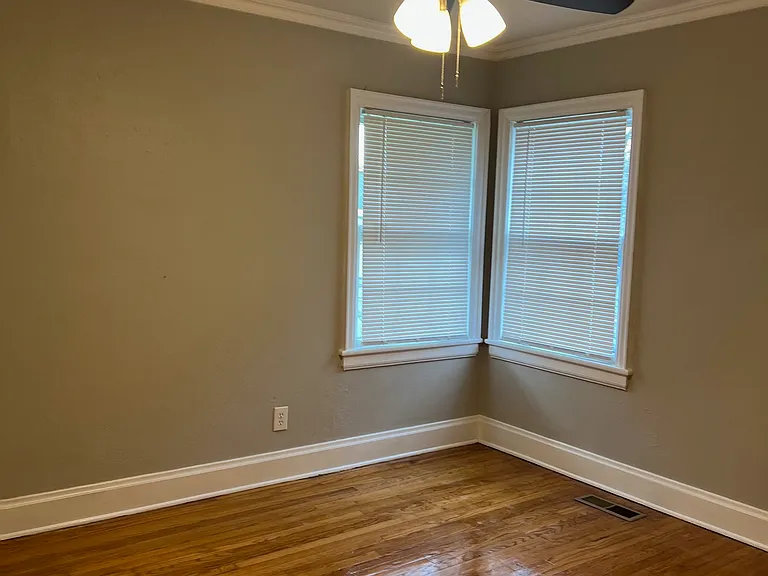 208 Shawnee Trl — Photo 8