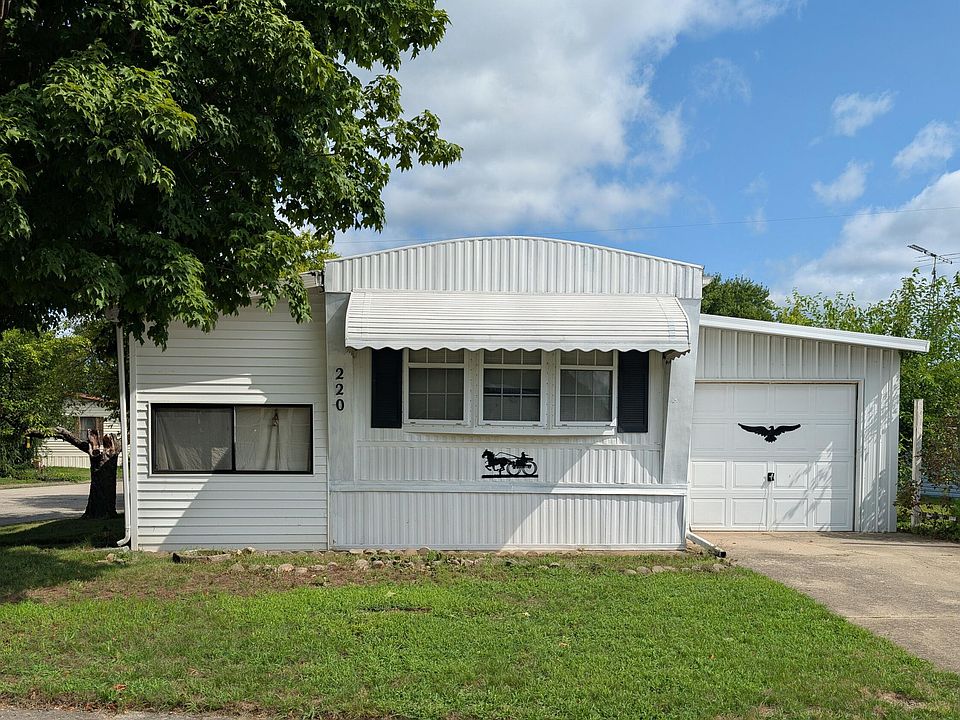 1st image of 220 Western Dr