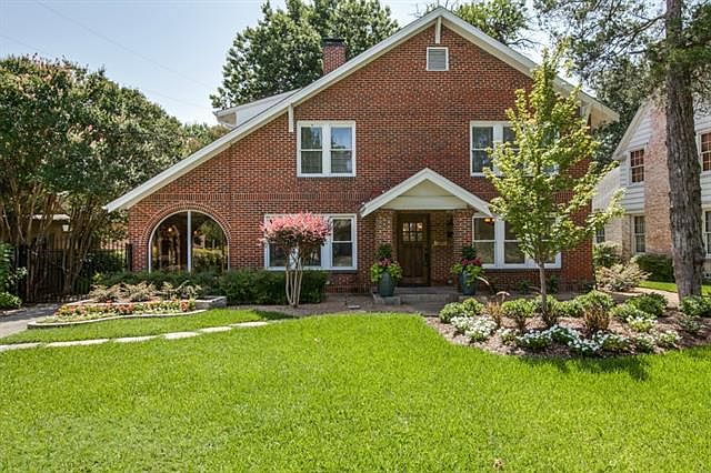1st image of 1124 Canterbury Ct