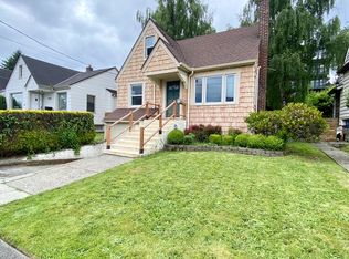 3449 37th Ave SW, Seattle, WA 98126