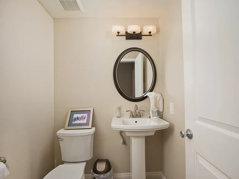21820 Marylee St #224 — Photo 13